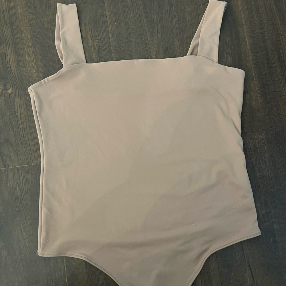 Abercrombie and Fitch Women's tan bodysuit XL